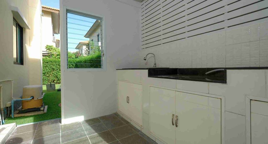 Casa en venta de 2 habitaciones en Khlong Sam Wa, Bangkok