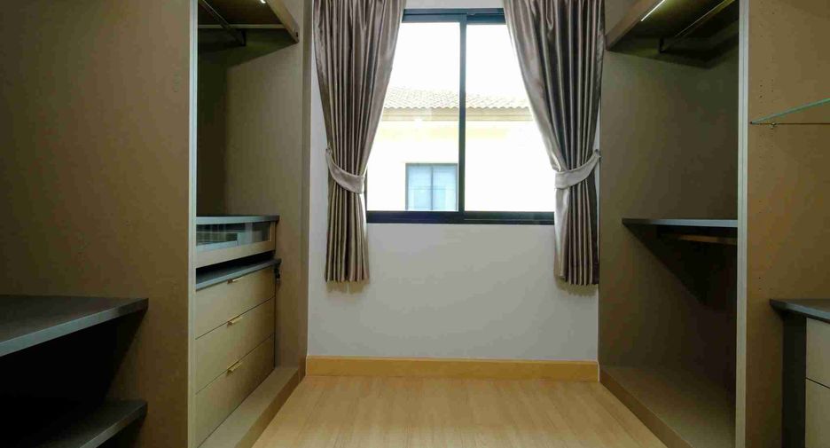 Casa en venta de 2 habitaciones en Khlong Sam Wa, Bangkok