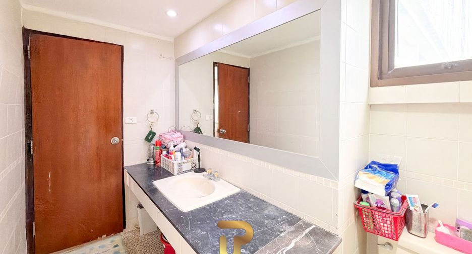 Condo en venta de 2 habitaciones en Jomtien, Pattaya