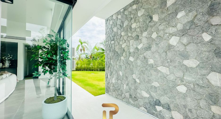 À vendre 3 chambres villa à Bang Saray, Pattaya