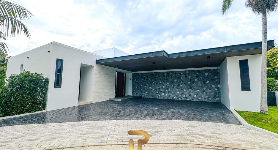 À vendre 3 chambres villa à Bang Saray, Pattaya