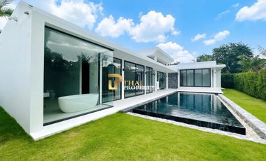 For sale 3 ベッドルーム villa in Bang Saray, Pattaya