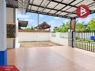 出售 3 卧室 独立屋 在 Phanat Nikhom, Chon Buri