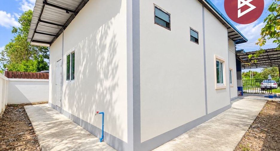 出售 3 卧室 独立屋 在 Phanat Nikhom, Chon Buri