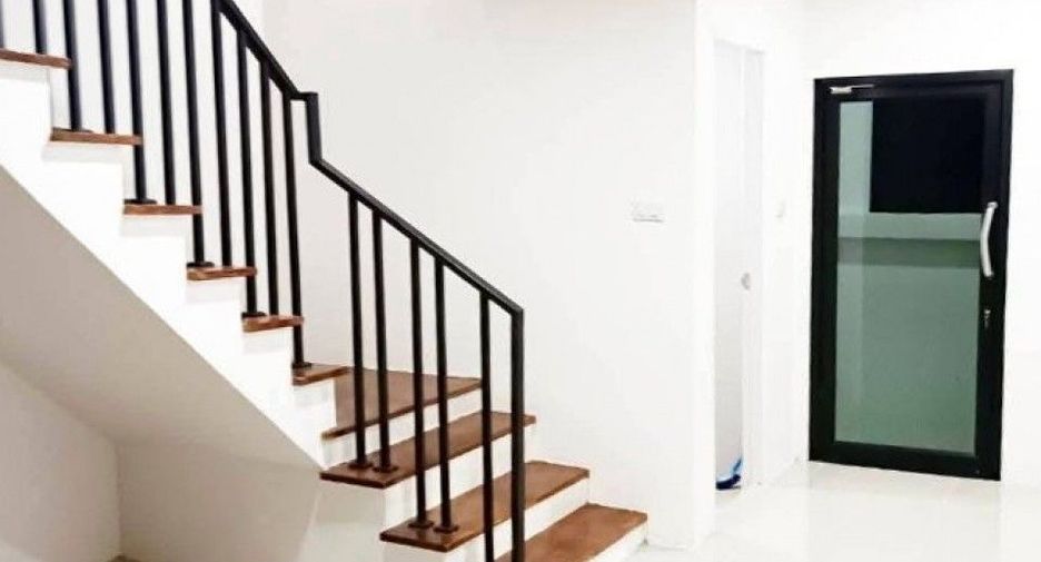 Casa adosada en venta de 2 habitaciones en Mueang Nakhon Si Thammarat, Nakhon Si Thammarat