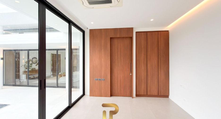 À vendre 5 chambres villa à Bang Saray, Pattaya