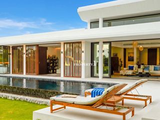 À vendre 5 chambres villa à Bang Saray, Pattaya