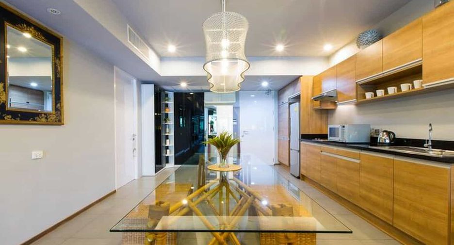 For sale 4 bedrooms condo in Cha Am, Phetchaburi
