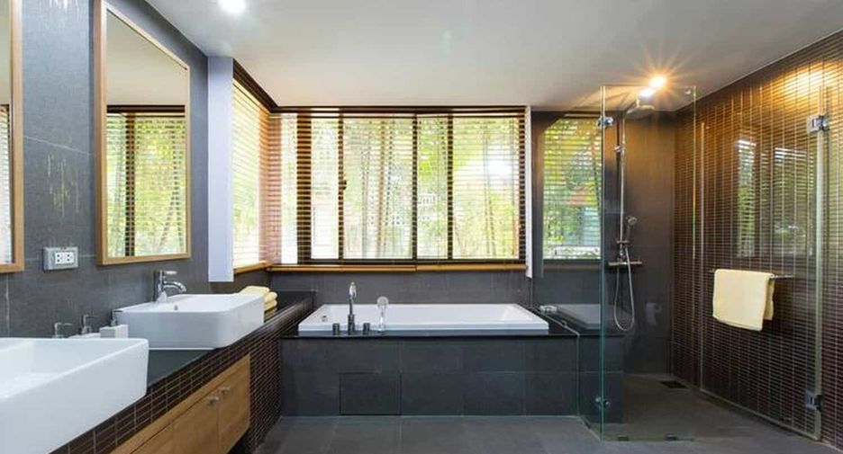 For sale 4 bedrooms condo in Cha Am, Phetchaburi