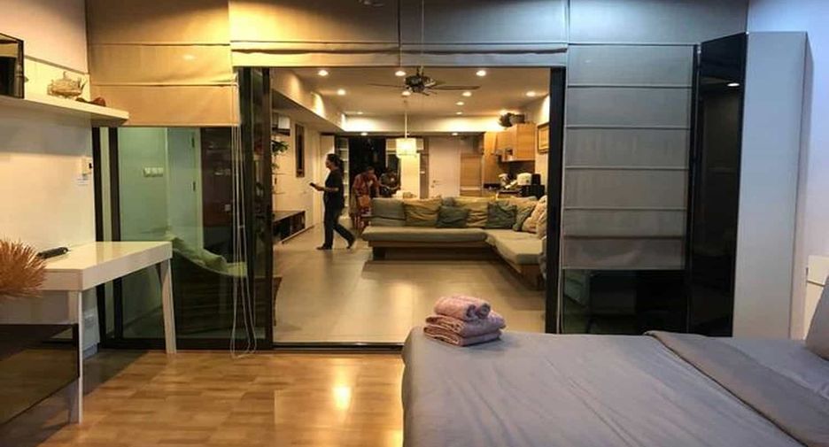 For sale 4 bedrooms condo in Cha Am, Phetchaburi