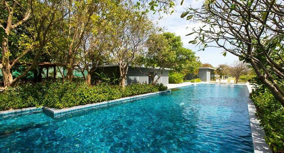 For sale 4 bedrooms condo in Cha Am, Phetchaburi