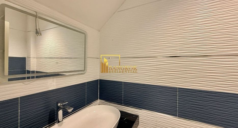 Reihenhaus zur Miete mit 5 Zimmer in Watthana, Bangkok