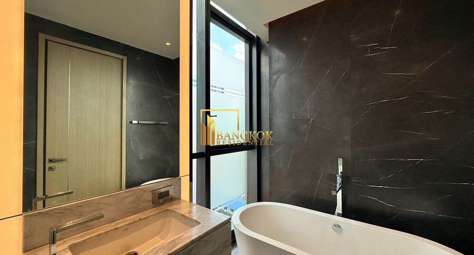For rent 2 ベッドルーム condo in Watthana, Bangkok