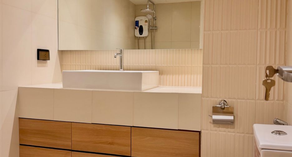 For sale 2 ベッドルーム condo in Mueang Chiang Mai, Chiang Mai