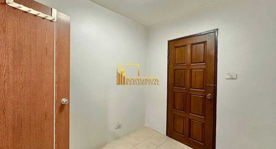 For rent 3 ベッドルーム condo in Watthana, Bangkok