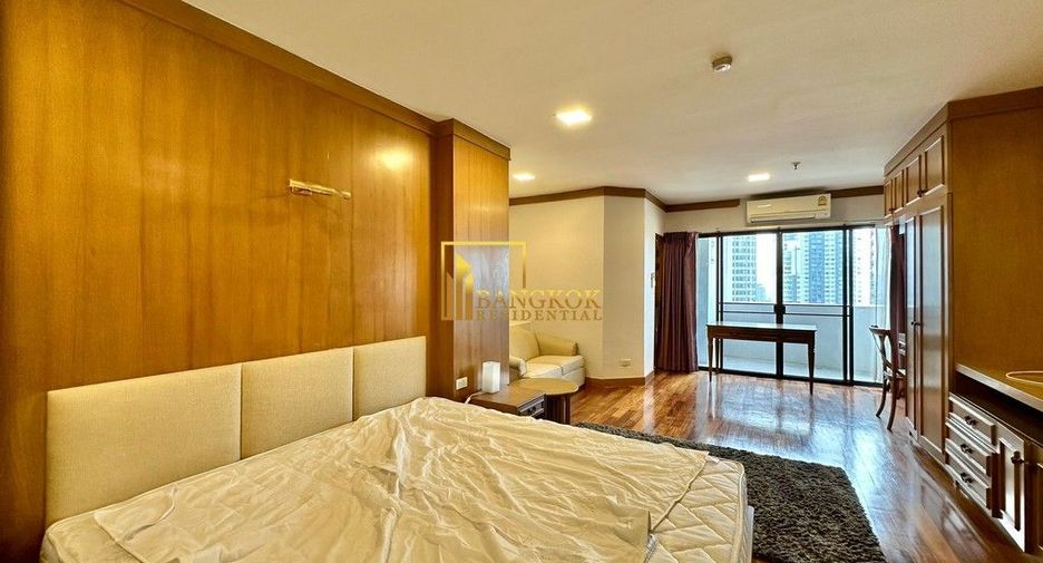 For rent 3 ベッドルーム condo in Watthana, Bangkok