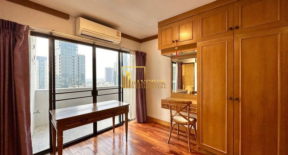 For rent 3 ベッドルーム condo in Watthana, Bangkok