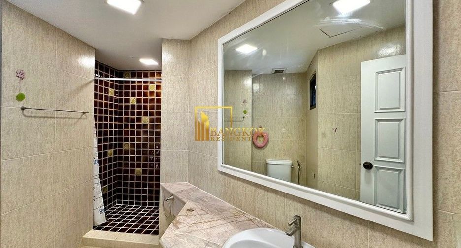 For rent 3 ベッドルーム condo in Watthana, Bangkok