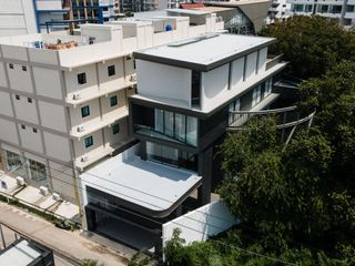 À louer et à vendre 6 chambres villa à Bang Lamung, Chonburi