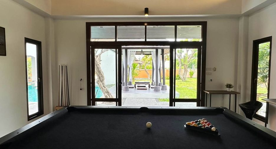 Casa en alquiler de 4 habitaciones en Ban Khai, Rayong