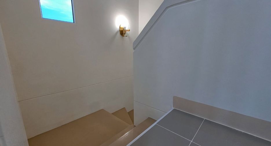 Casa adosada en venta de 3 habitaciones en Bang Bua Thong, Nonthaburi
