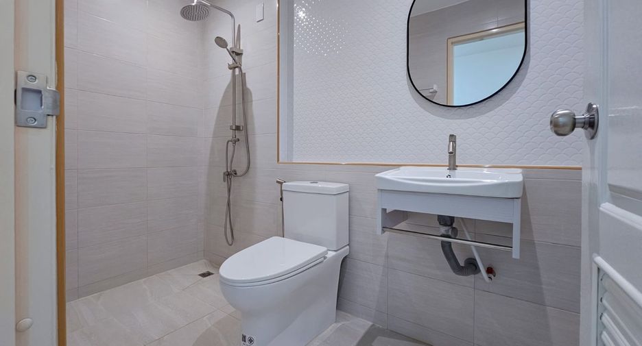 Casa adosada en venta de 3 habitaciones en Bang Bua Thong, Nonthaburi