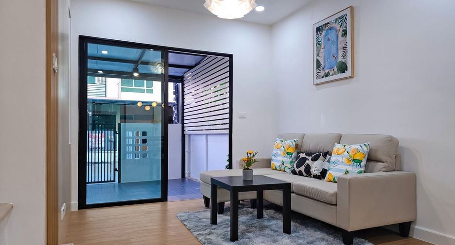 Casa adosada en venta de 3 habitaciones en Bang Bua Thong, Nonthaburi