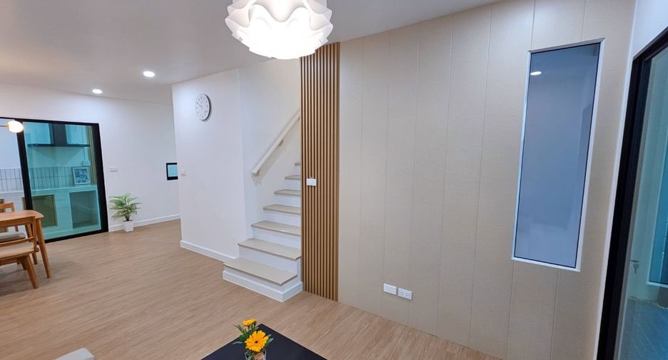 Casa adosada en venta de 3 habitaciones en Bang Bua Thong, Nonthaburi