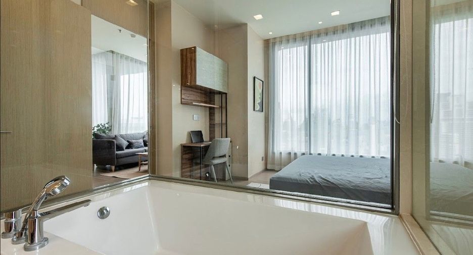 For rent 2 bedrooms condo in Watthana, Bangkok