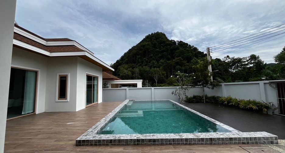 出售 4 卧室 别墅 在 Mueang Krabi, Krabi
