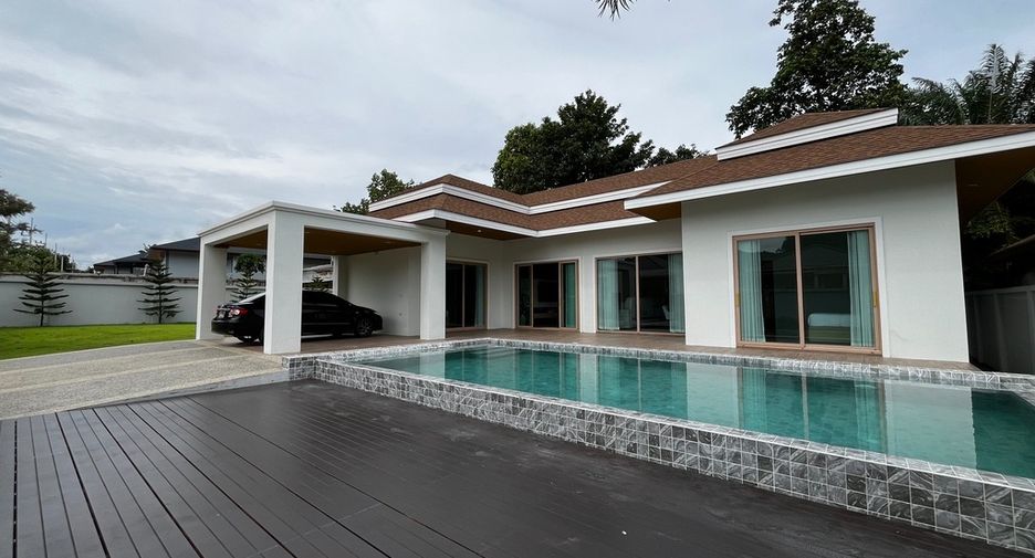 出售 4 卧室 别墅 在 Mueang Krabi, Krabi