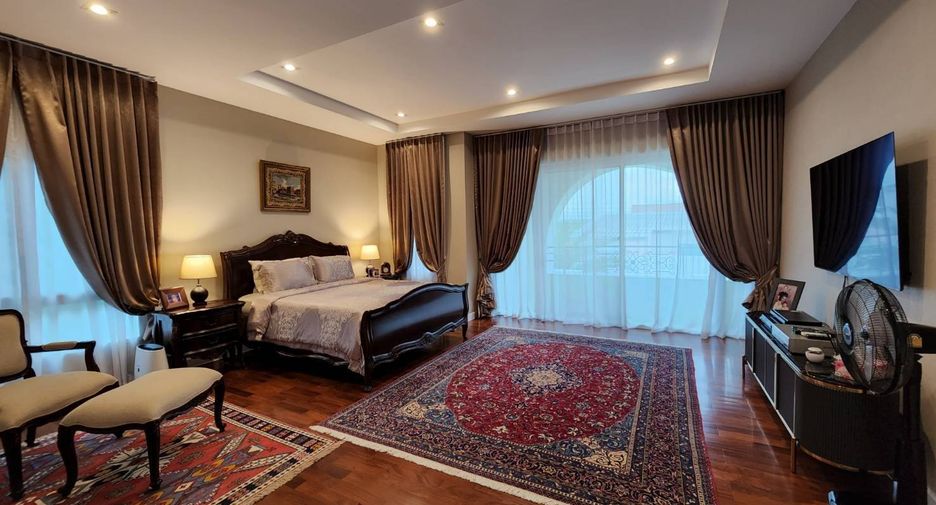 For sale 4 bedrooms house in Prawet, Bangkok