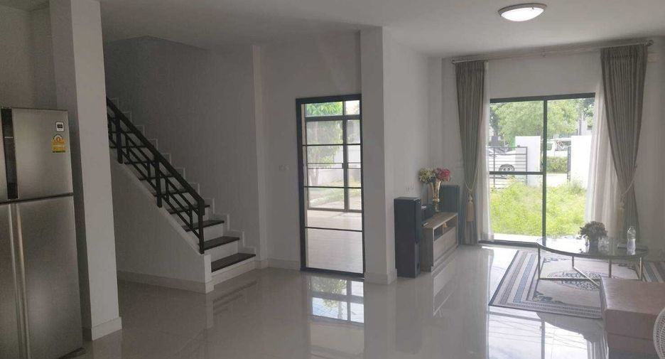 For sale 3 bedrooms house in Sam Phran, Nakhon Pathom