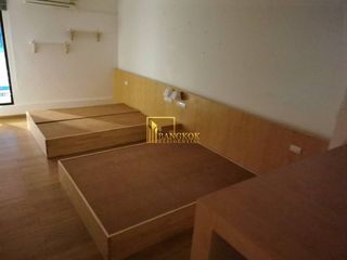 Reihenhaus zur Miete mit 5 Zimmer in Watthana, Bangkok