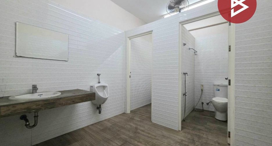 Local comercial en venta de 1 habitaciones en Bang Rak, Bangkok