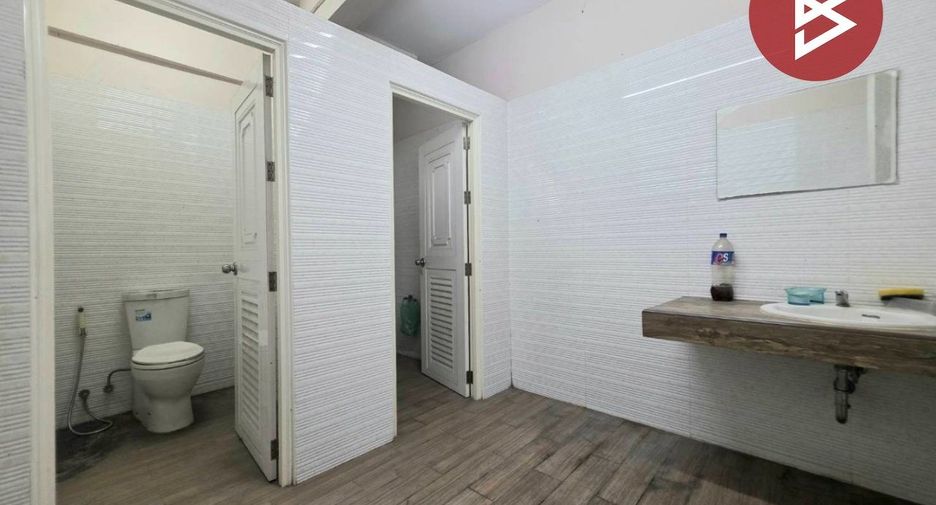 Local comercial en venta de 1 habitaciones en Bang Rak, Bangkok