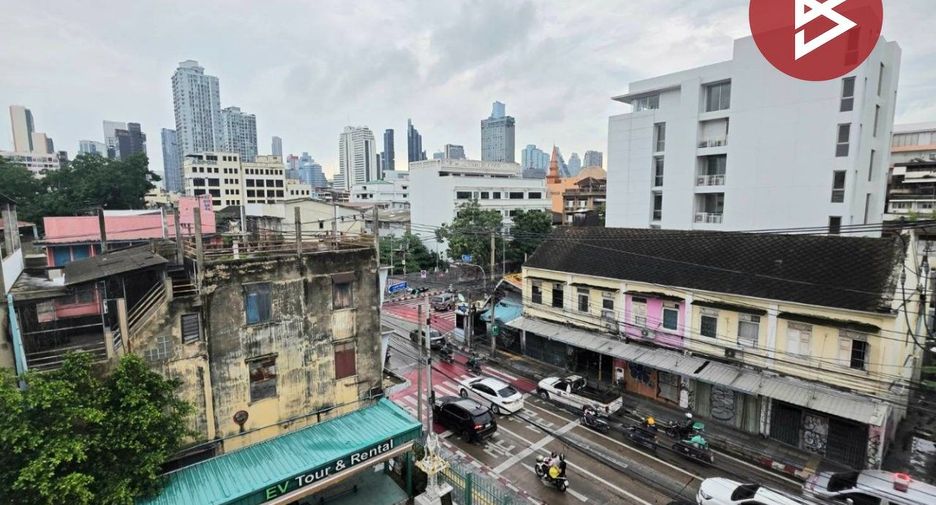 Local comercial en venta de 1 habitaciones en Bang Rak, Bangkok