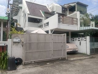 For rent studio house in Din Daeng, Bangkok