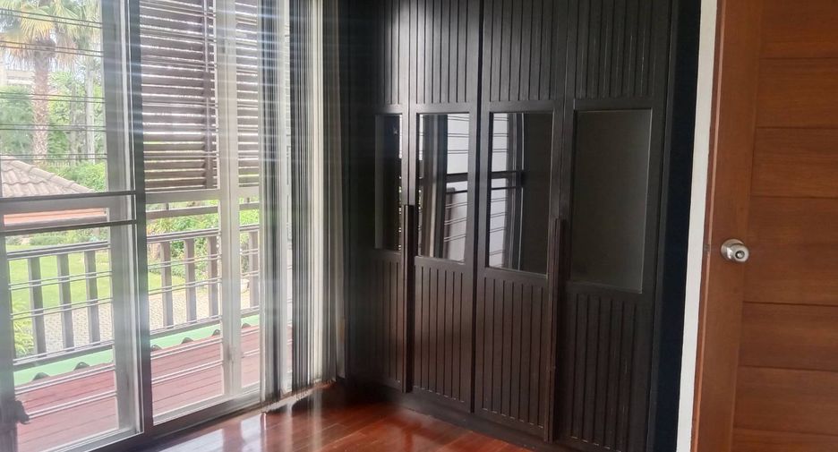 For rent studio house in Din Daeng, Bangkok