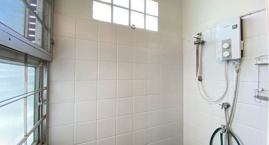 For rent studio house in Din Daeng, Bangkok