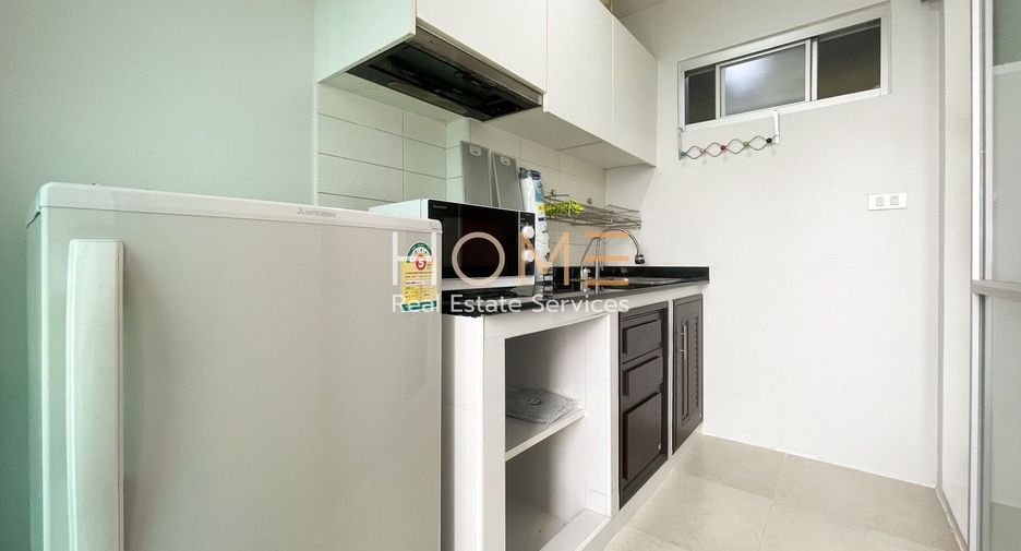 Wohnung zum Kauf mit 2 Zimmer in Huai Khwang, Bangkok