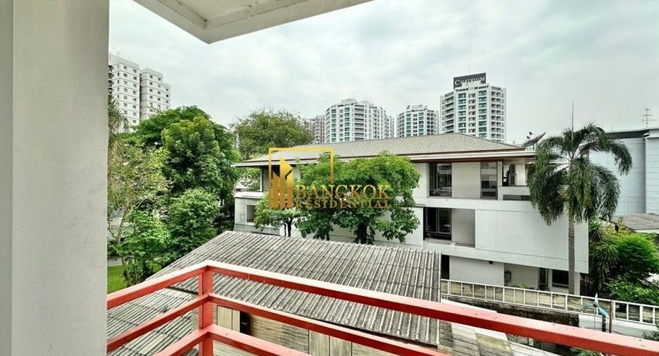 Apartamento con servicios en alquiler de 3 habitaciones en Yan Nawa, Bangkok
