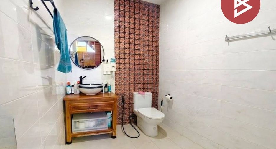 For sale 3 ベッドルーム house in Mueang Nakhon Phanom, Nakhon Phanom