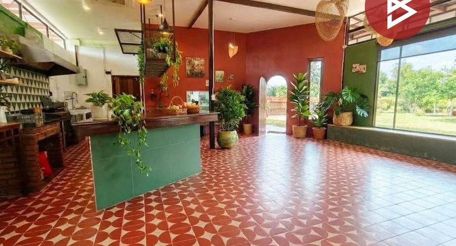 For sale 3 ベッドルーム house in Mueang Nakhon Phanom, Nakhon Phanom