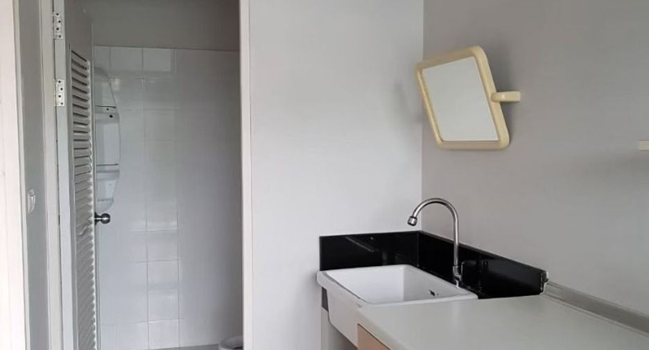 À louer 1 chambre condo à Wang Thonglang, Bangkok