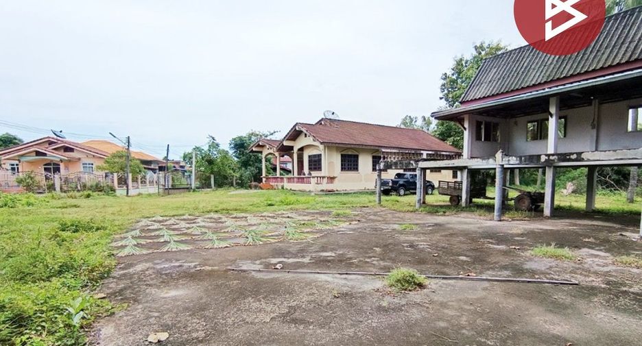 出售 3 卧室 独立屋 在 Sawang Daen Din, Sakon Nakhon