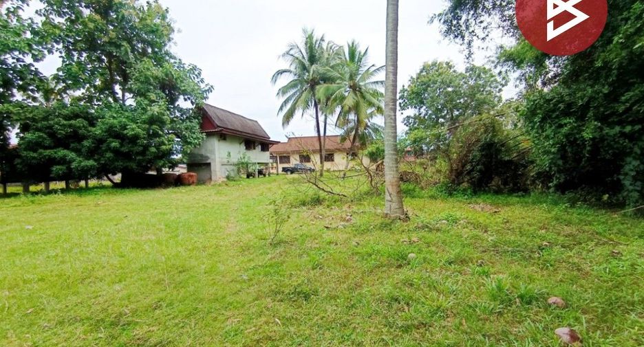 出售 3 卧室 独立屋 在 Sawang Daen Din, Sakon Nakhon