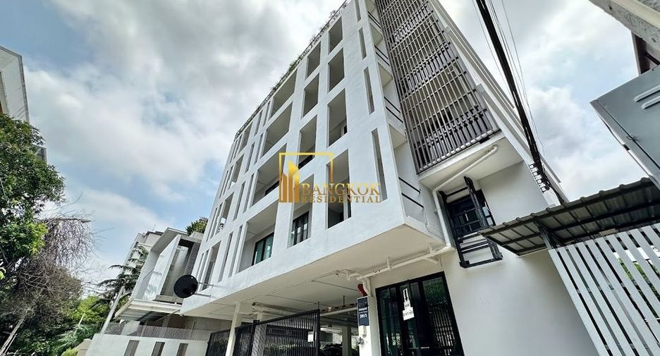 À louer 3 chambres appartement à Watthana, Bangkok