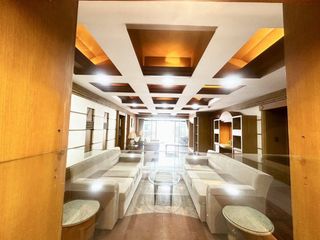Condo en venta de 4 habitaciones en Khlong Toei, Bangkok