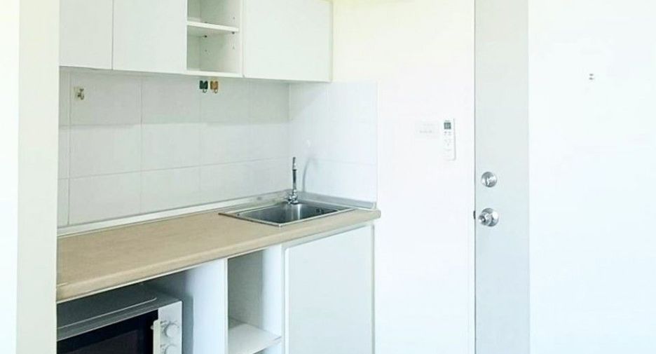 For sale 1 bed condo in Suan Luang, Bangkok
